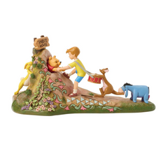 Pooh & Friends Disney Traditions 6017848
