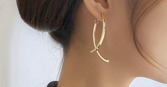 Gold Earrings for Women: Elegant, Stylish & Timeless Picks