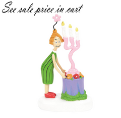 Auntie Who Sets A Centerpiece Grinch Village 6013652